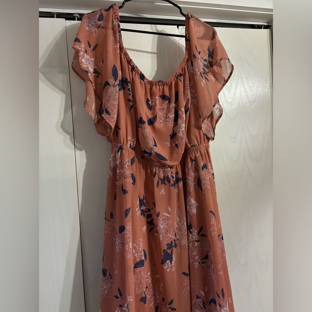 Torrid off shoulder dress. Pink and floral. Size 3. SF/dog friendly home.